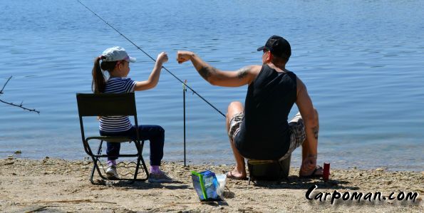 Первая рыбалка с дочкой