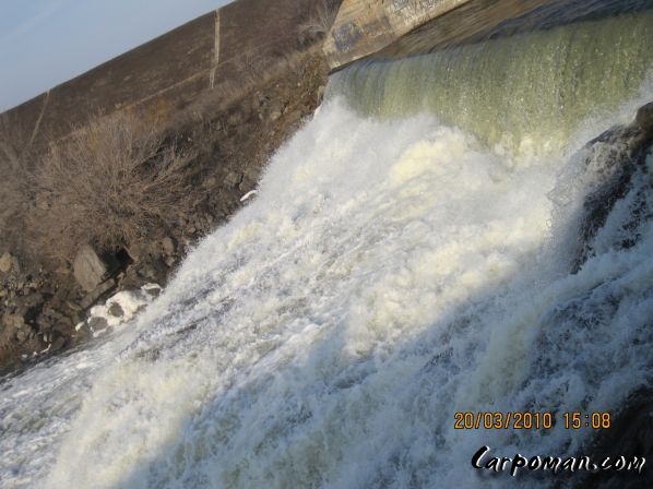 Водопад в с. Софиевка.